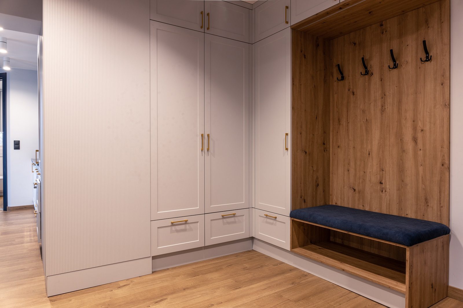 architekt wnętrz z nadzorem